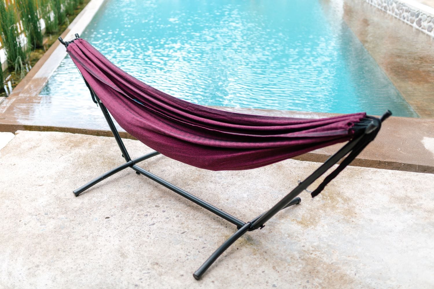 Hammock Universe Canada Premium Brazilian Style Double Hammock with Universal Stand 20188+75121