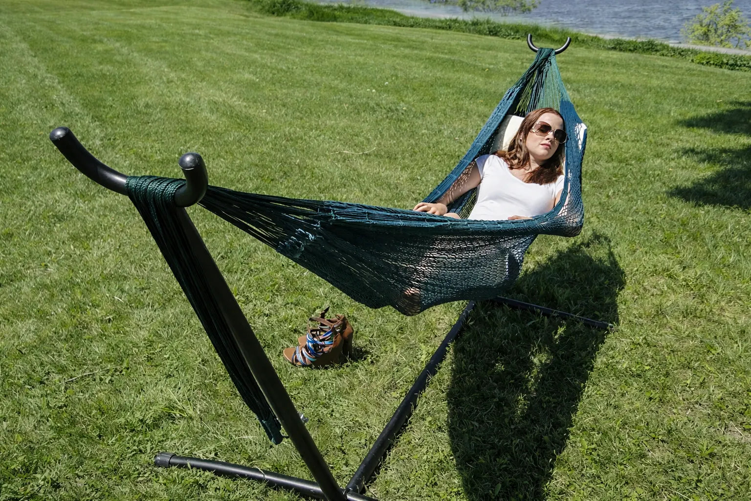 Hammock Universe Canada XL Thick Cord Mayan Hammock with Universal Stand