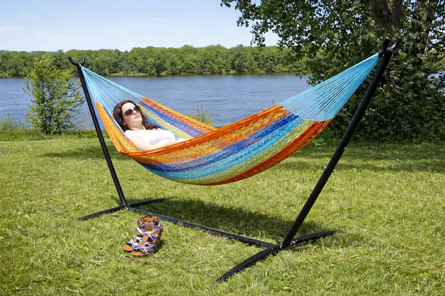 Hammock Universe Canada XL Thick Cord Mayan Hammock with Universal Stand