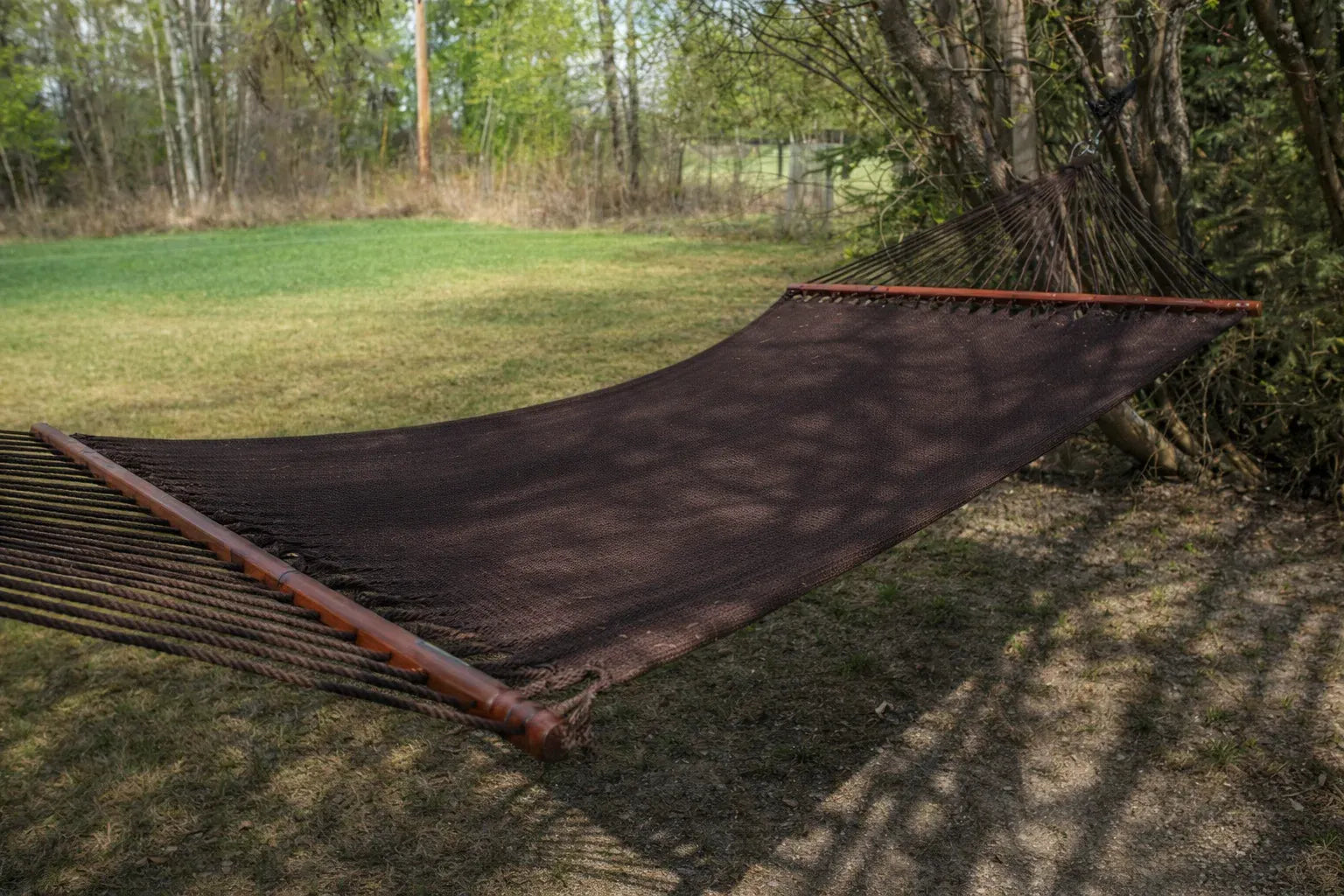 Hammock Universe Canada Polyester Rope Hammock - Soft-Woven Deluxe