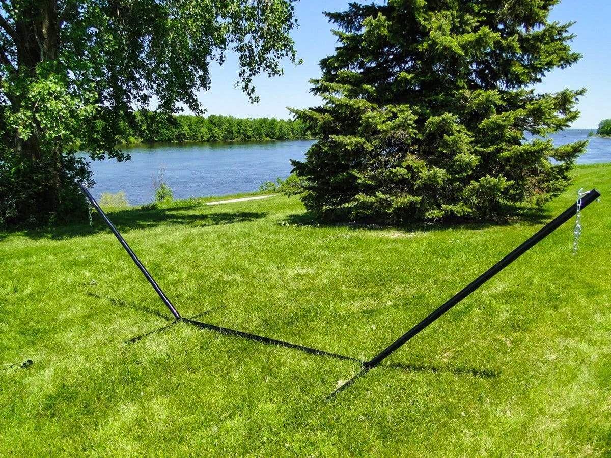 Hammock Universe Canada Olefin Double Quilted Hammock with Matching Pillow with 3-Beam Stand