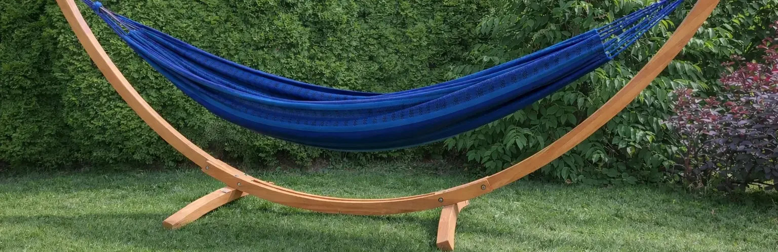 Premium Brazilian hammock blue with eucalyptus stand