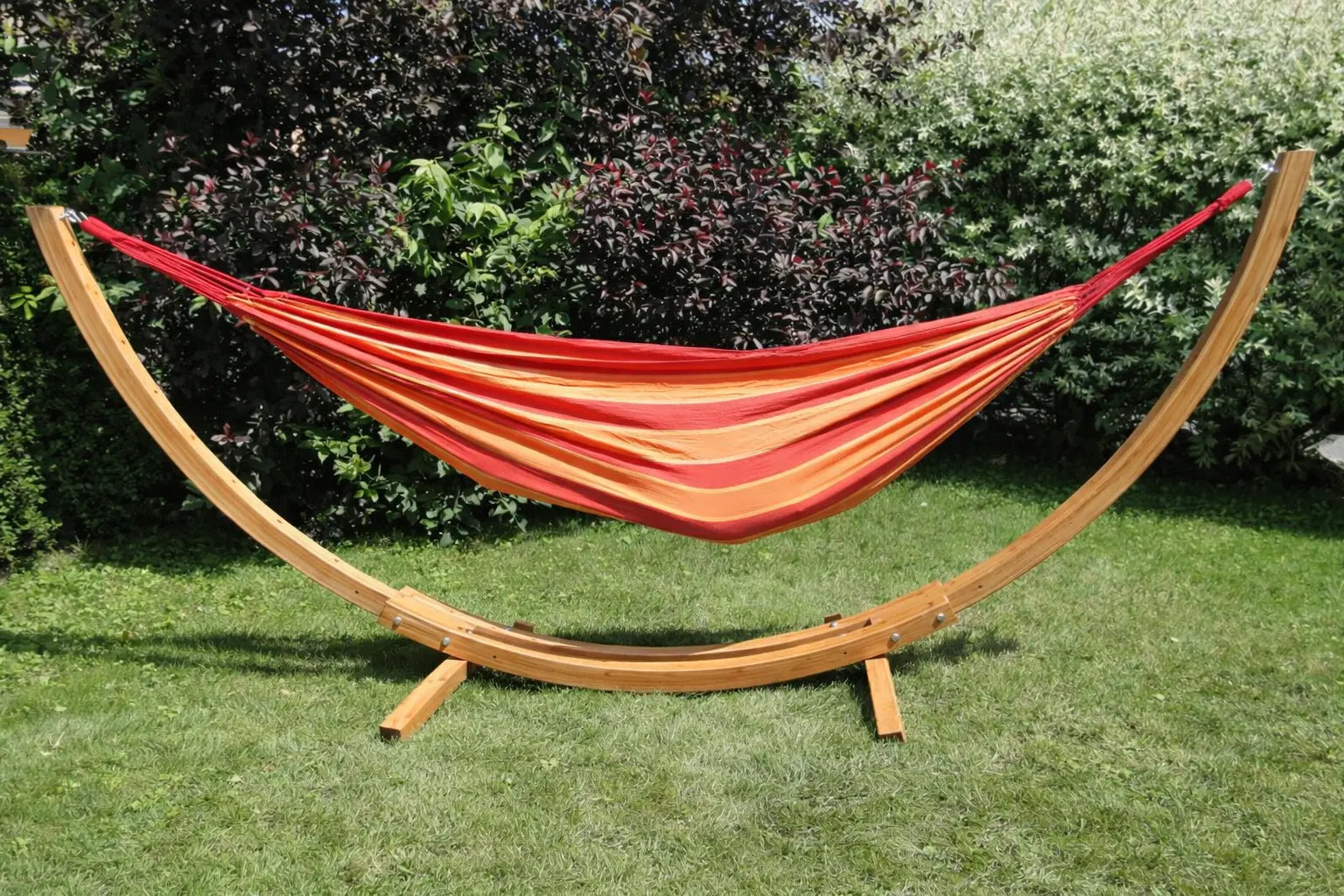 Hammock Universe Canada Premium Eucalyptus Wood Hammock Stand and Brazilian Deluxe Double Hammock trancoso 642135812143 E-HS+20153