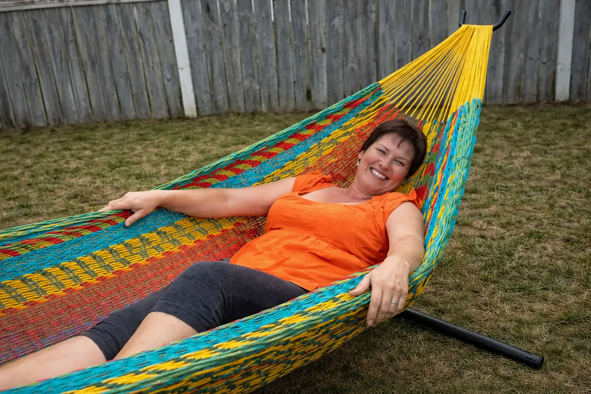 Hammock Universe Canada XL Thick Cord Mayan Hammock with Universal Stand