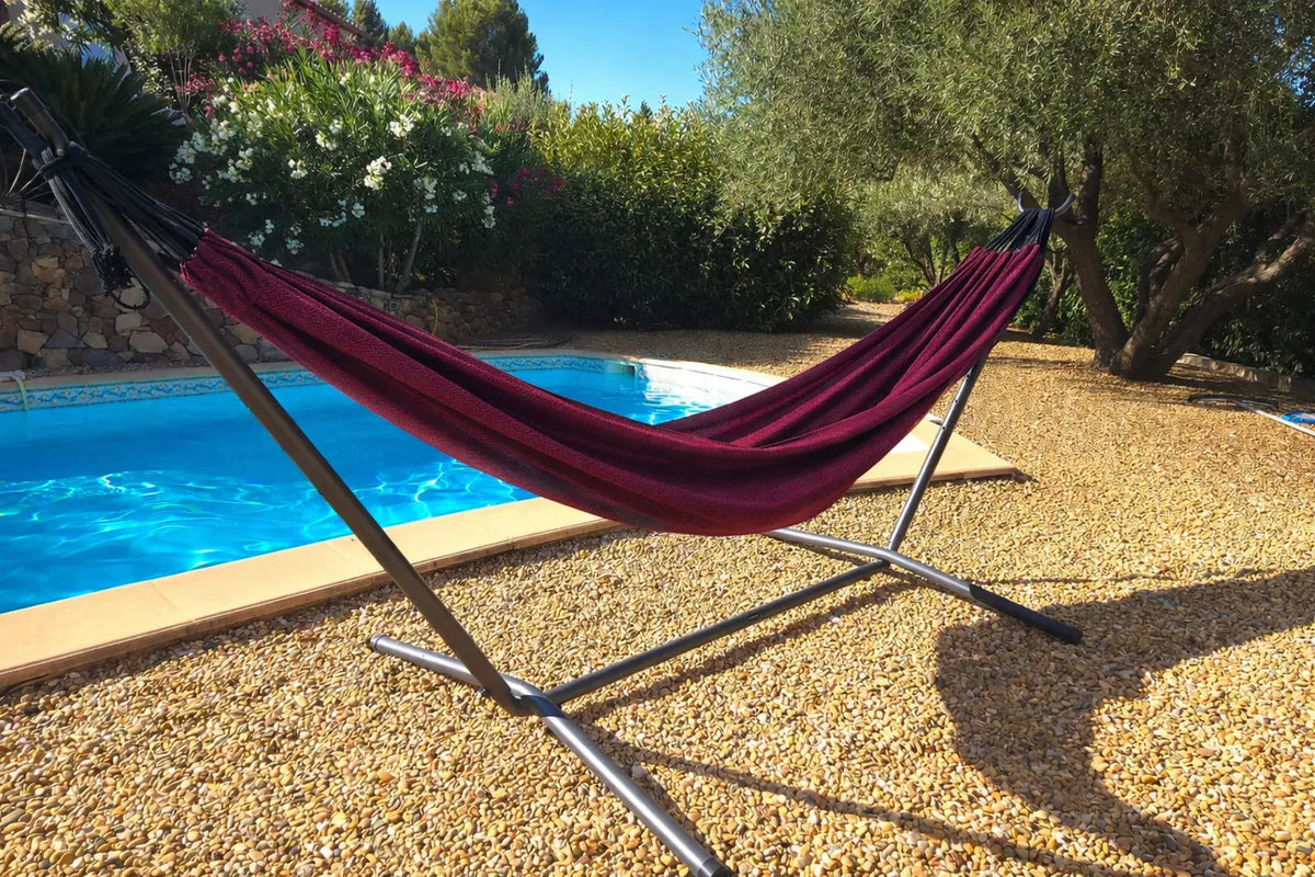 Hammock Universe Canada Premium Brazilian Style Double Hammock with Universal Stand rosapreta 738447504903 20188+75121