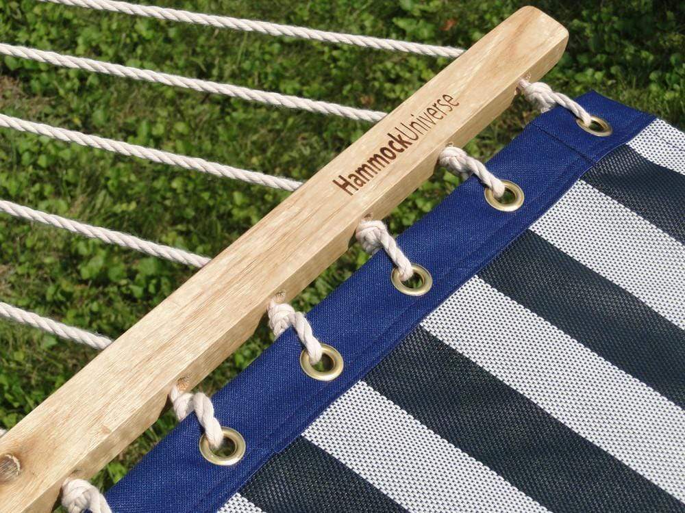 Hammock Universe Canada Poolside | Lake Hammock with Bamboo Stand