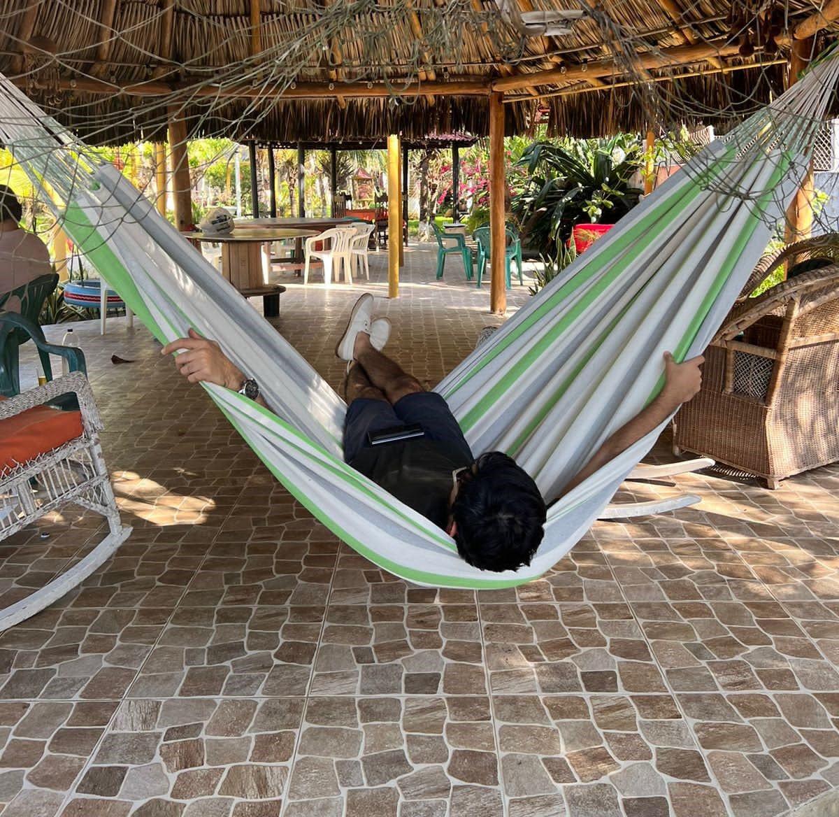 Hammock Universe Canada Premium Brazilian Style Double Hammock