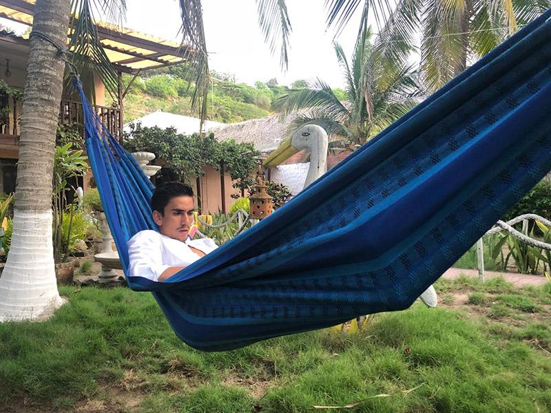 Hammock Universe Canada Premium Brazilian Style Double Hammock