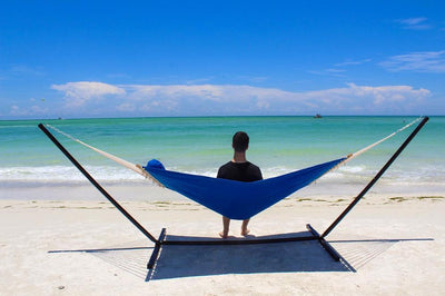 Hammock Universe Canada Olefin Double Quilted Hammock with Matching Pillow and Eco-Friendly Bamboo Stand