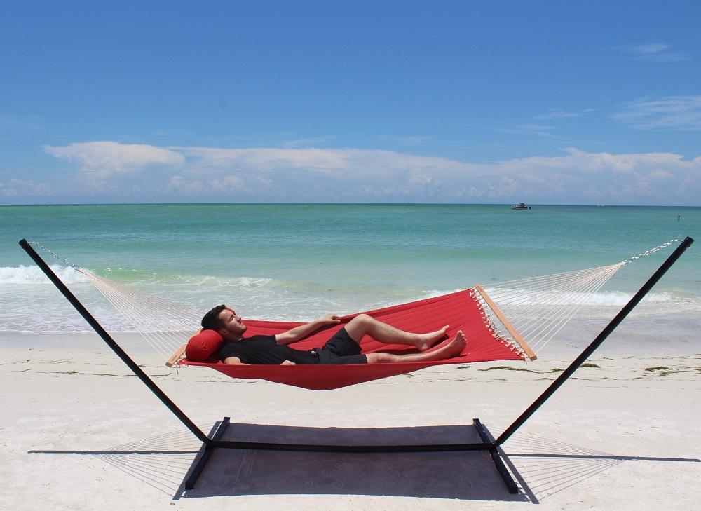 Quilted hammock with stand deals