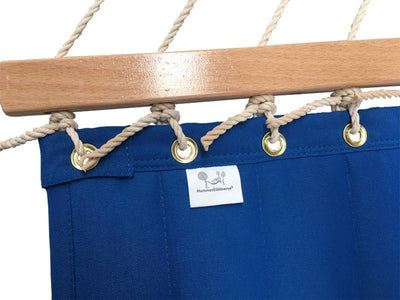 Hammock Universe Canada Olefin Double Quilted Hammock with Matching Pillow with 3-Beam Stand