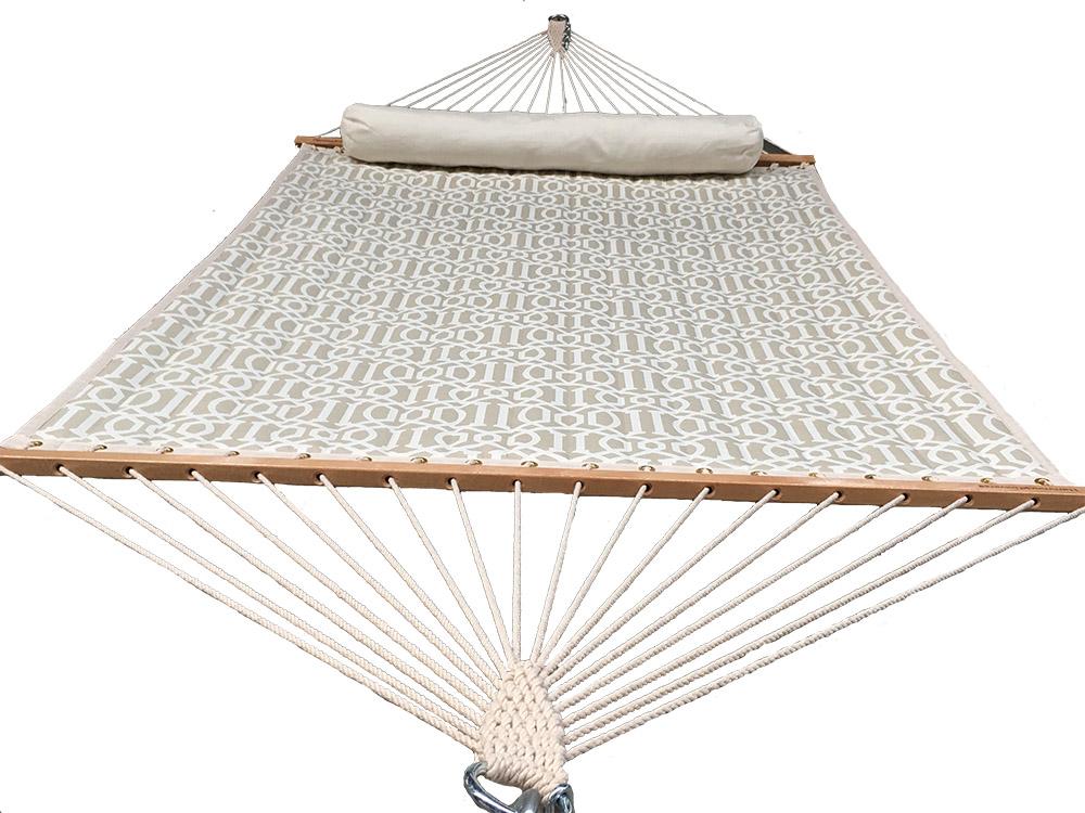 Deluxe Quilted Hammock with Wicker Stand - Hammock Universe Canada