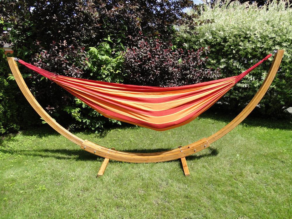 Hammock Universe Canada Deluxe Brazilian Style Double Hammock with Bamboo Stand