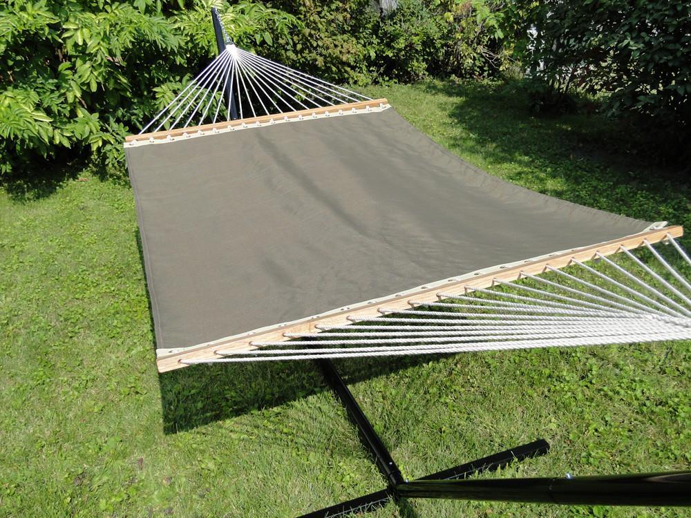 Hammock Universe Canada Poolside | Lake Hammock with 3-Beam Stand