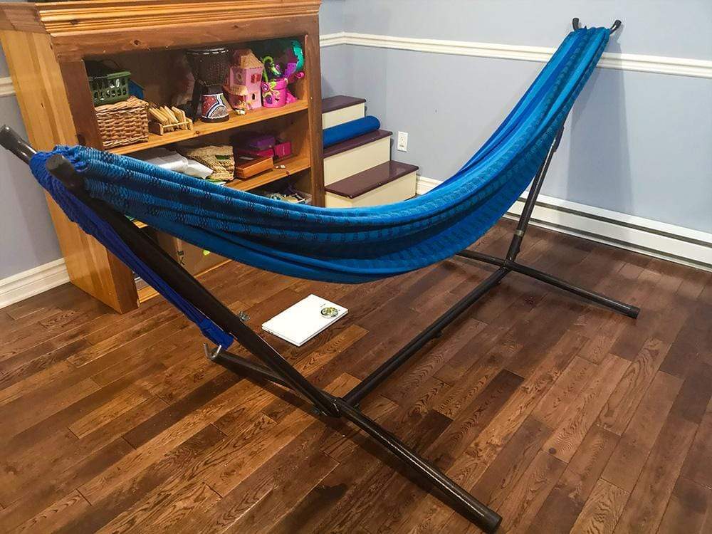 Hammock Universe Canada Deluxe Brazilian Double Hammock with Universal Stand