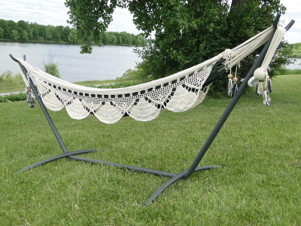 Hammock Universe Canada Nicaraguan Hammock with Universal Hammock Stand