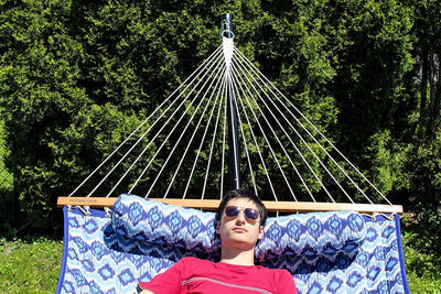 Deluxe Quilted Hammock with Wicker Stand - Hammock Universe Canada